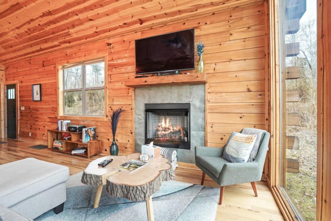 Fern Haven A Modern Take On Hocking Hills Cabins Stella Εξωτερικό φωτογραφία