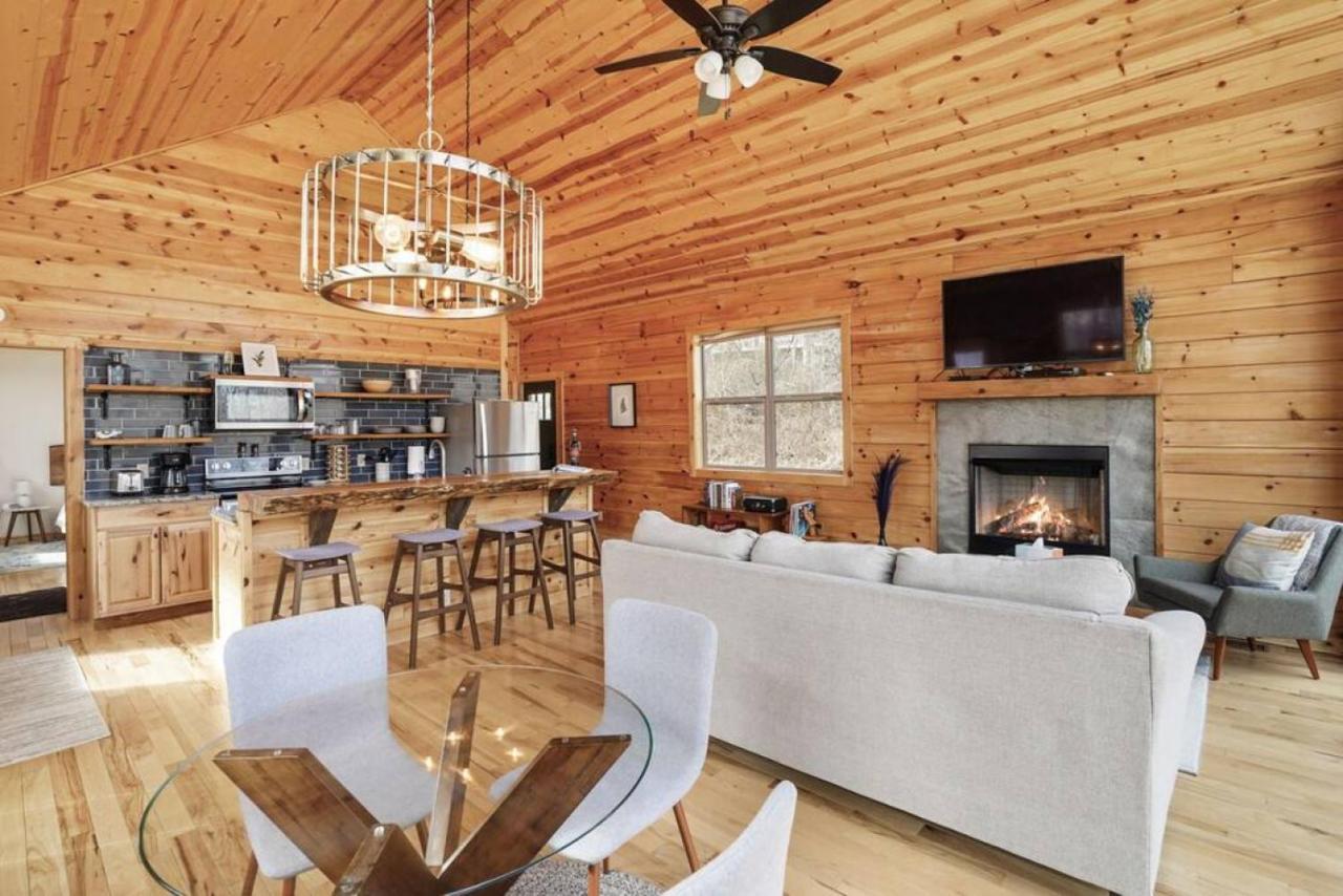 Fern Haven A Modern Take On Hocking Hills Cabins Stella Εξωτερικό φωτογραφία