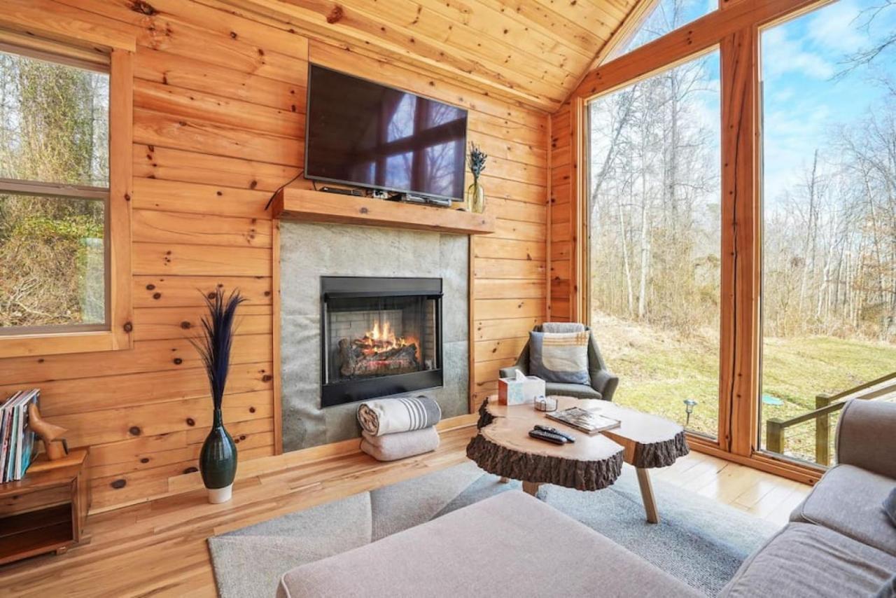 Fern Haven A Modern Take On Hocking Hills Cabins Stella Εξωτερικό φωτογραφία